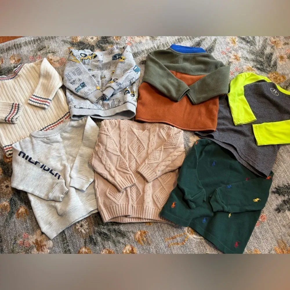 Lot of 18 months tops and sweaters gap, old navy, Ralph Lauren, under armour